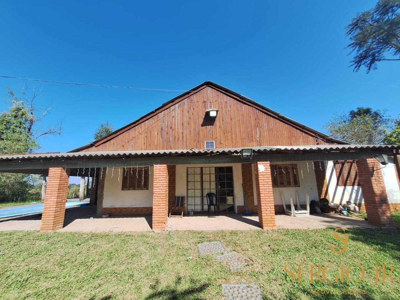 Chácara, 3 quartos, 10000 m² - Foto 1