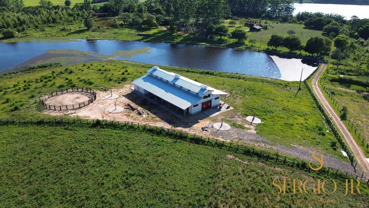 Chácara, 3 quartos, 8 hectares - Foto 1